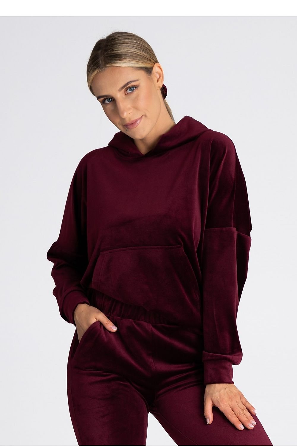 Sweatshirt model 189273